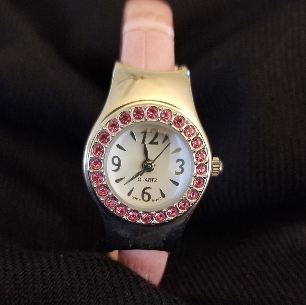Pink Watch - Picture 3 of 5